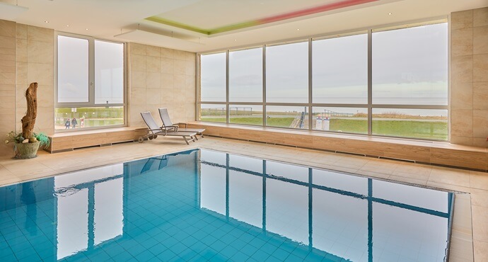 Ausblick auf das Wattenmeer vom Schwimmbad im Haus Panorama in Duhnen